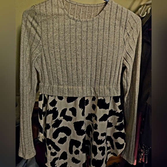 Ladies shirt - Picture 1 of 4